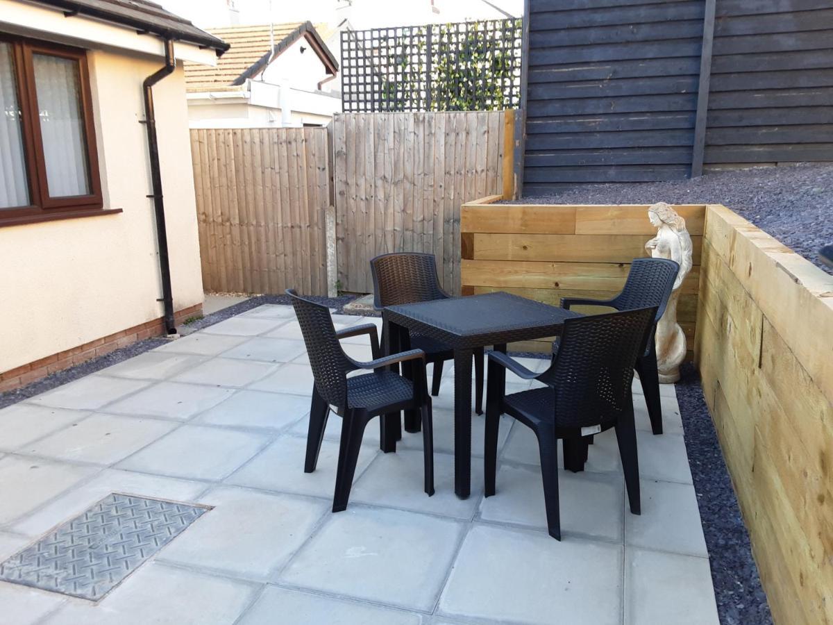 3-Bed Bungalow Near Conwy Valley Close To Castle Colwyn Bay Luaran gambar