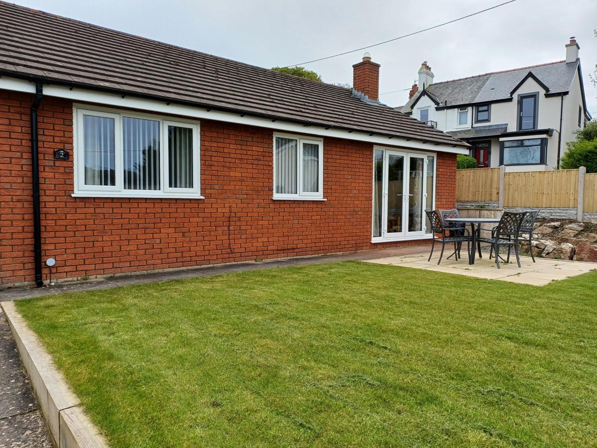 3-Bed Bungalow Near Conwy Valley Close To Castle Villa Colwyn Bay Luaran gambar